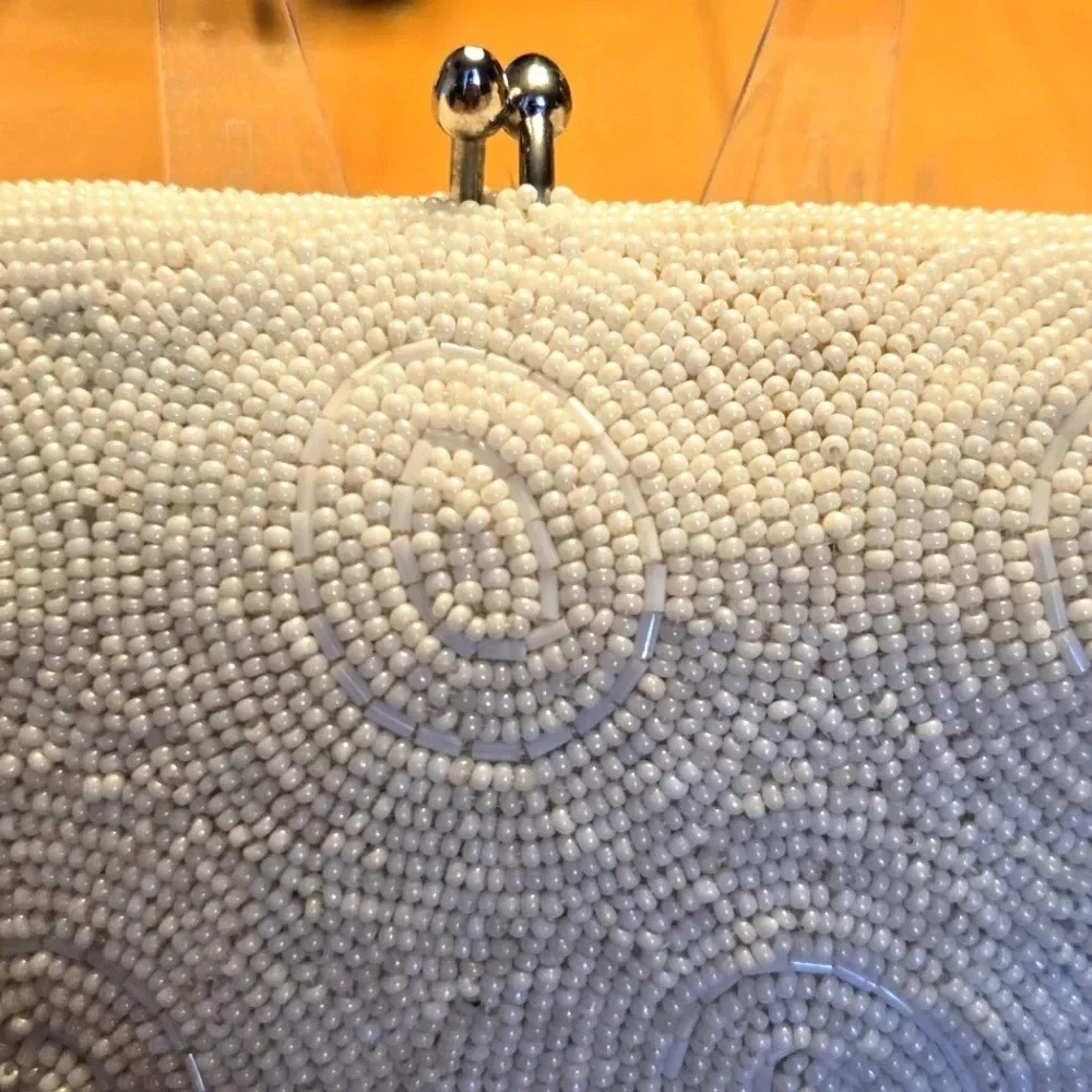 Vintage beaded clutch - Picture 2 of 7